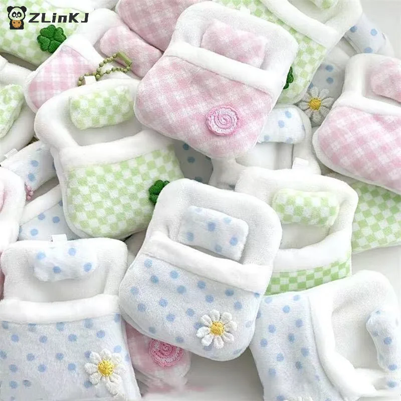 Cute plush four-leaf clover do - Bedroom Furniture 评论和价格